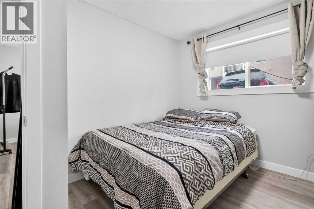 7717 & 7719 41 Avenue Nw, Calgary, Alberta  T3B 1X7 - Photo 21 - A2301698