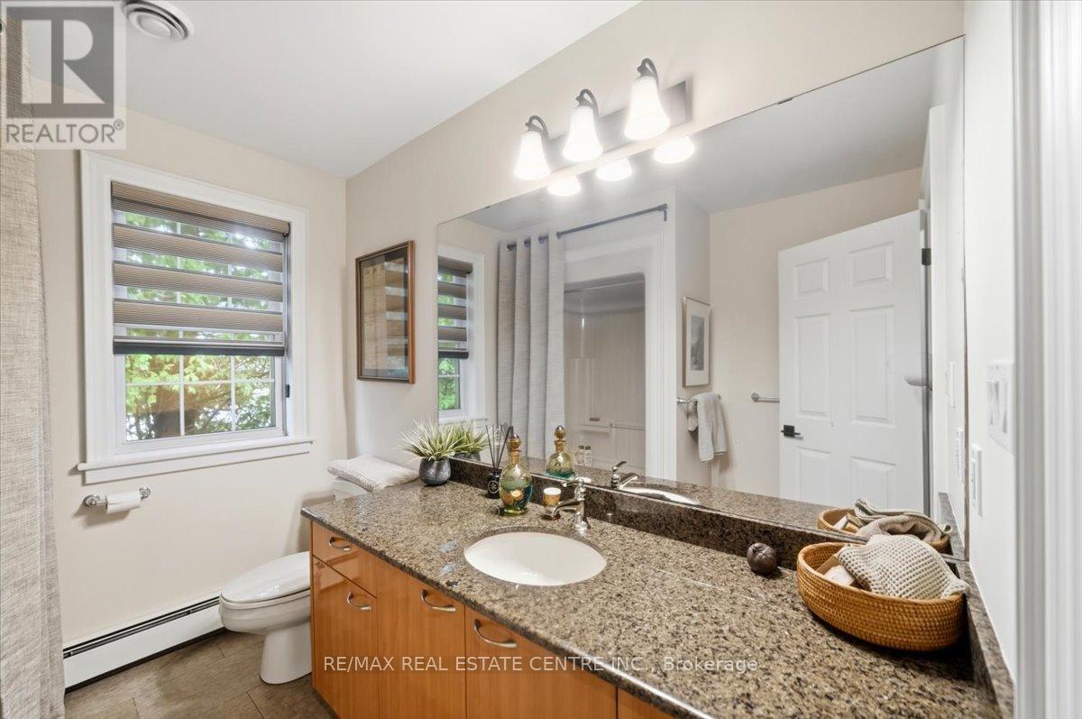 653 Glen Morris Road W, Waterloo, Ontario  N0B 1W0 - Photo 30 - X13016912