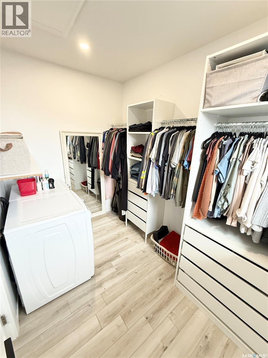 150 Delaet Drive, Weyburn, Saskatchewan  S4H 3B9 - Photo 31 - SK033332