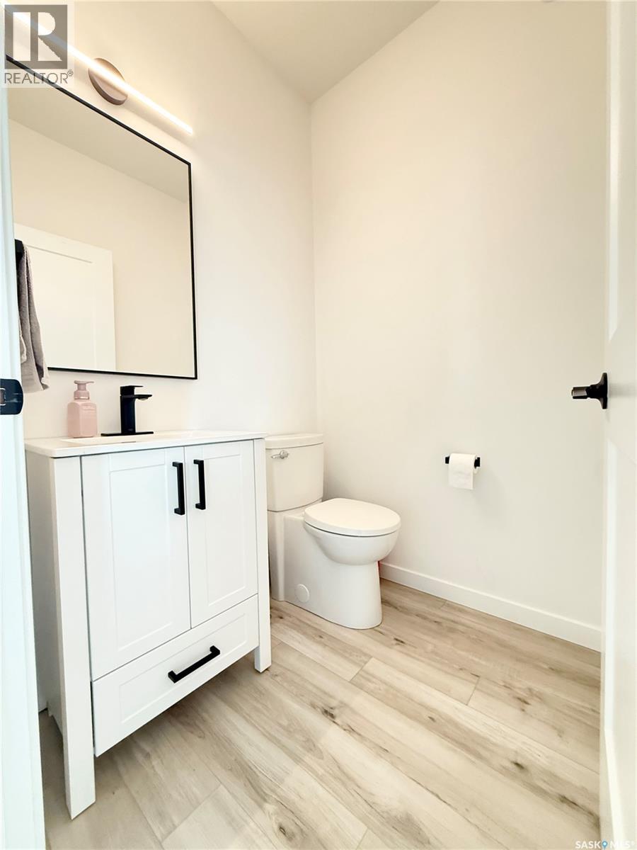 150 Delaet Drive, Weyburn, Saskatchewan  S4H 3B9 - Photo 7 - SK033332