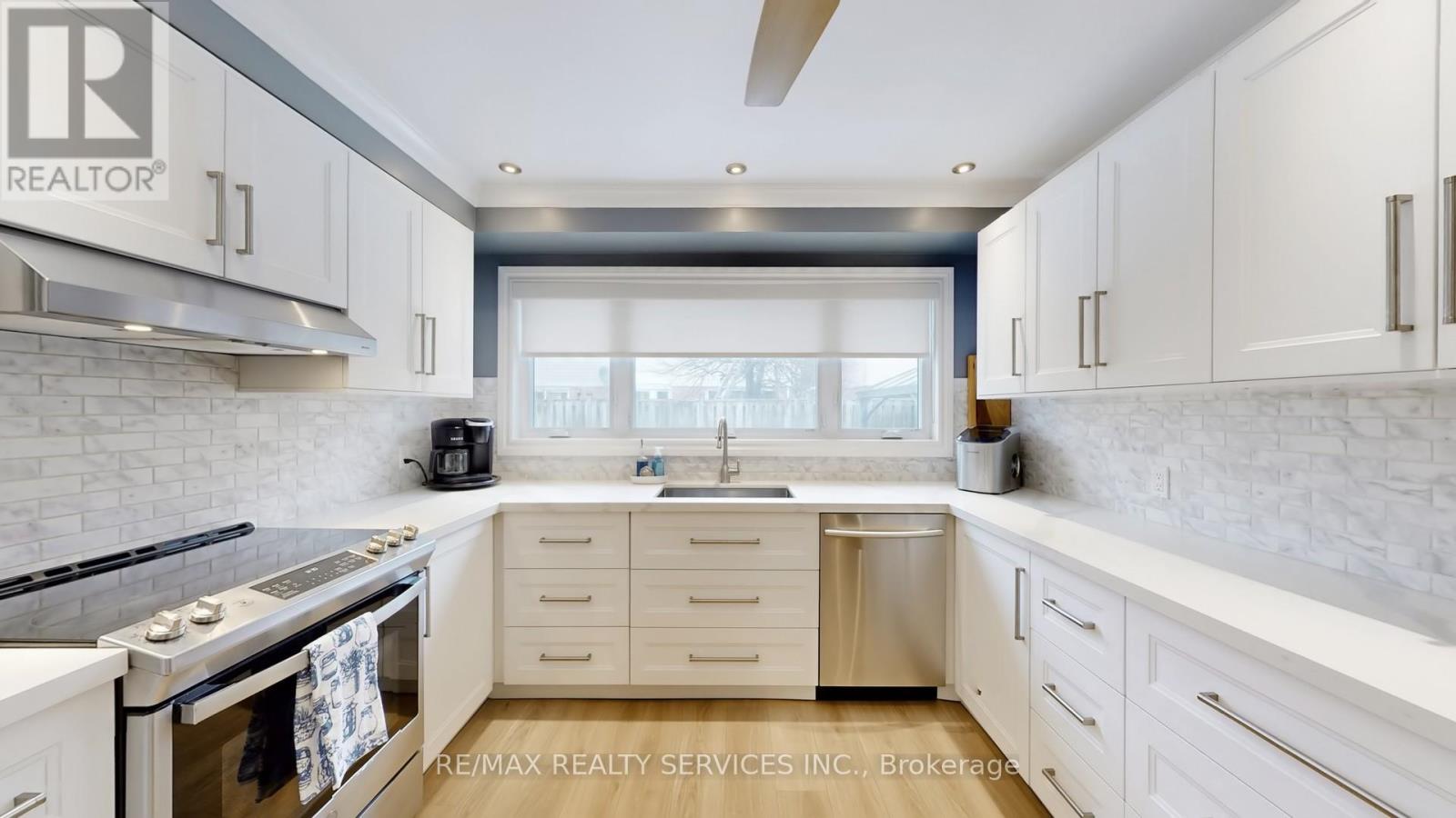 49 Mikado Crescent, Brampton, Ontario  L6S 3R5 - Photo 20 - W12864744