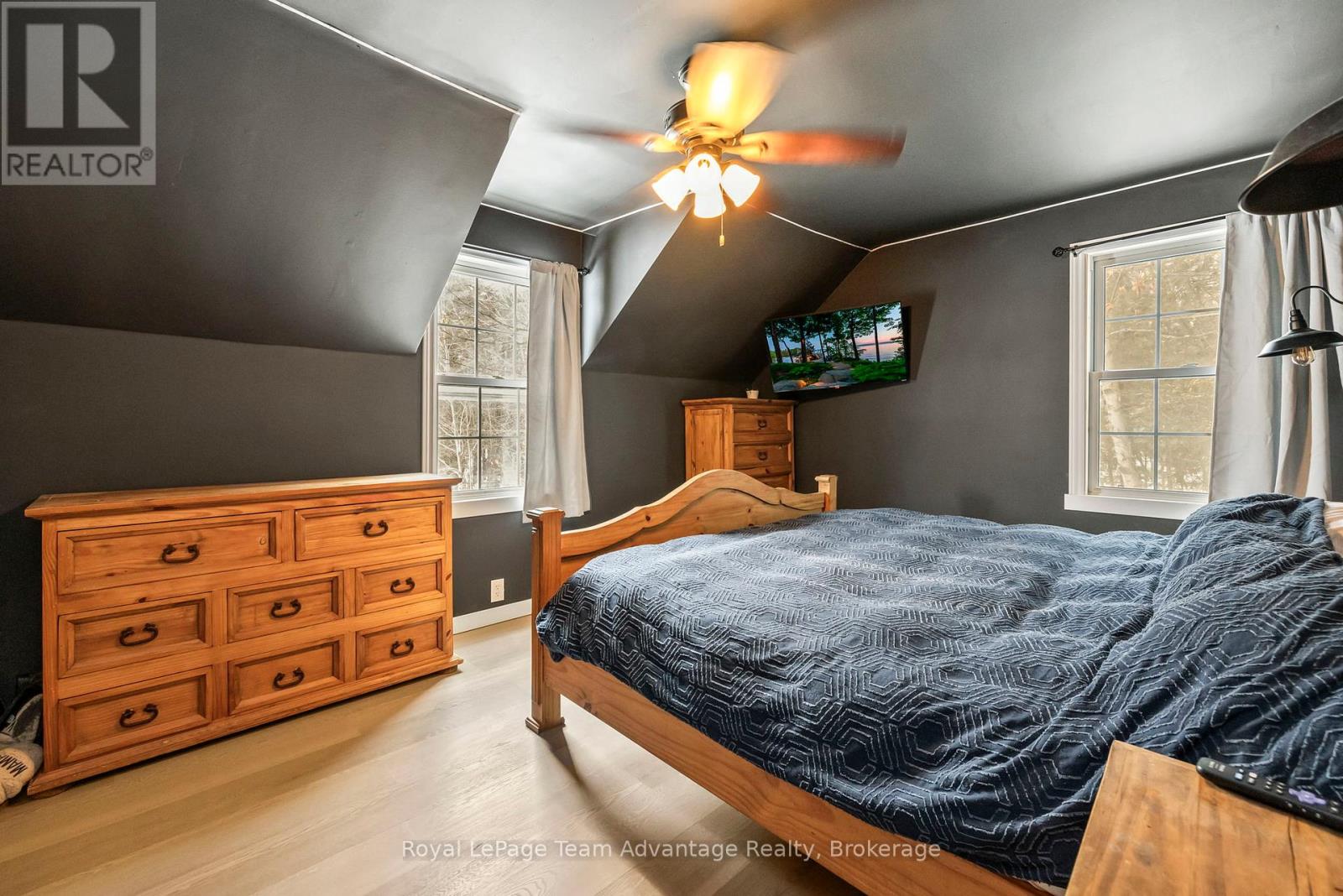 5 Murray Point Road, Mcdougall, Ontario  P2A 2W9 - Photo 12 - X12920278