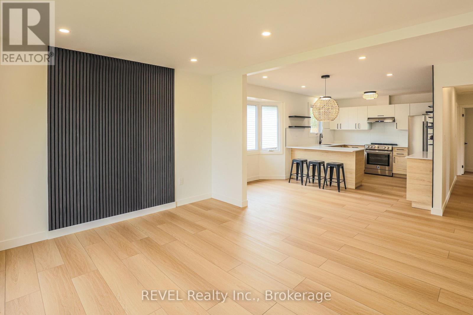 12 Andrea Drive, St. Catharines, Ontario  L2S 3N7 - Photo 7 - X13016928