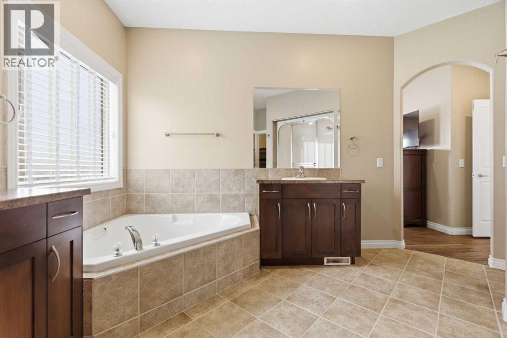 25 Heritage Lake Drive, Heritage Pointe, Alberta  T1S 4H6 - Photo 30 - A2289298