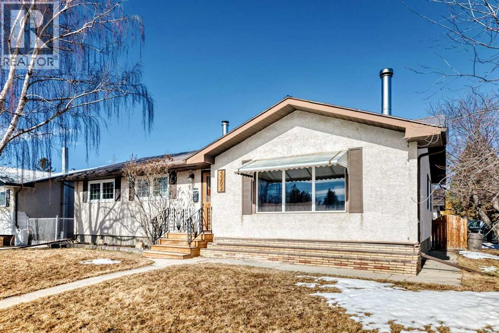 5202 44 Street, Olds, Alberta  T4H 1A6 - Photo 47 - A2294616