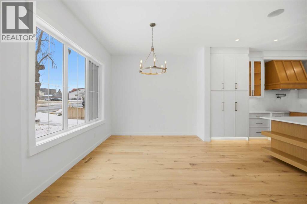 4711 19 Avenue Nw, Calgary, Alberta  T3B 0S5 - Photo 4 - A2295021