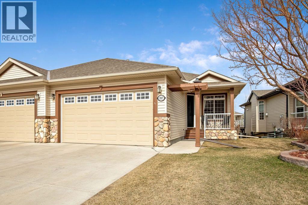 1907 Riverside Drive NW, High River, Alberta  T1V 0A6 - Photo 1 - A2301843