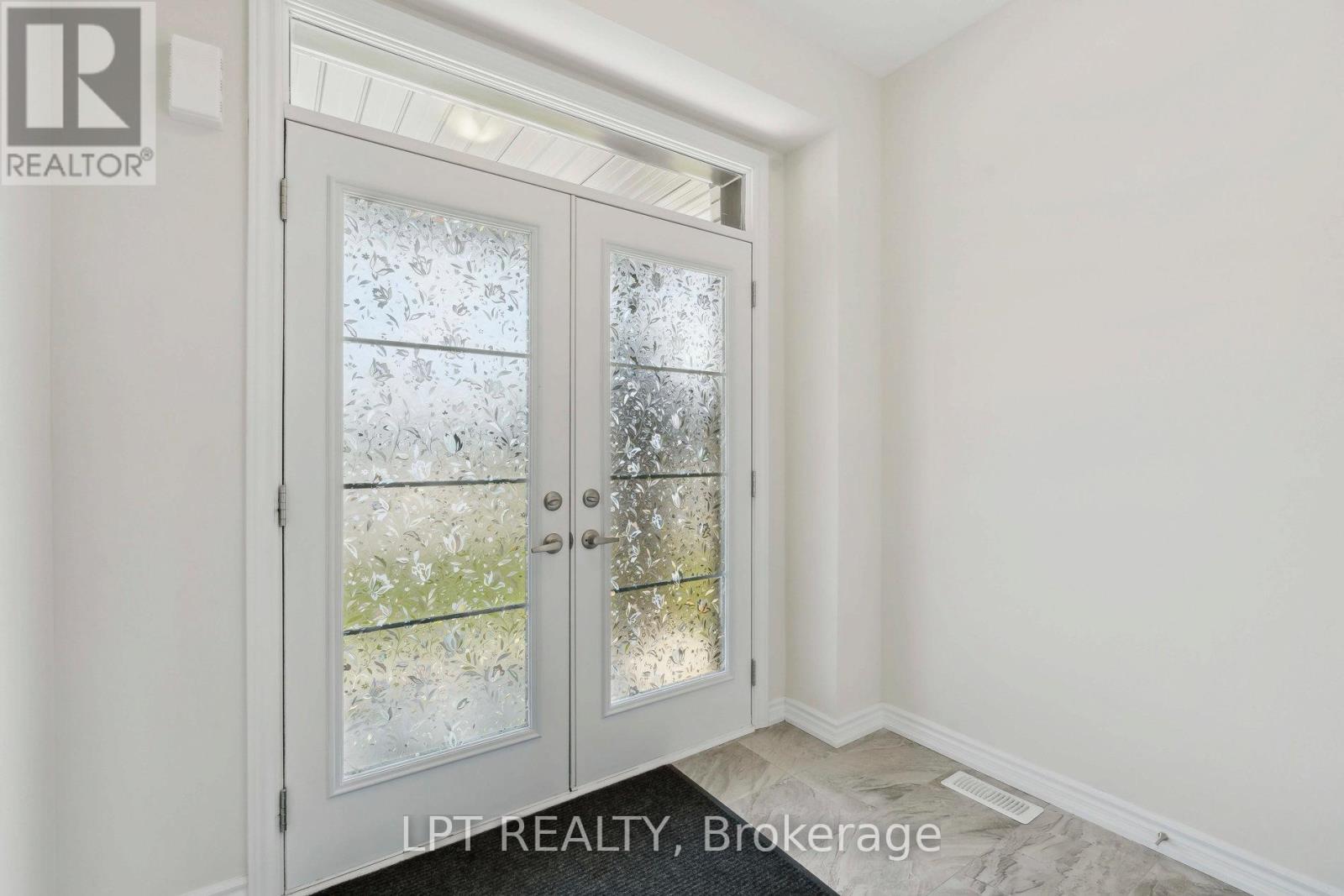 171 Vanilla Trail, Thorold, Ontario  L2V 0L2 - Photo 4 - X13010326