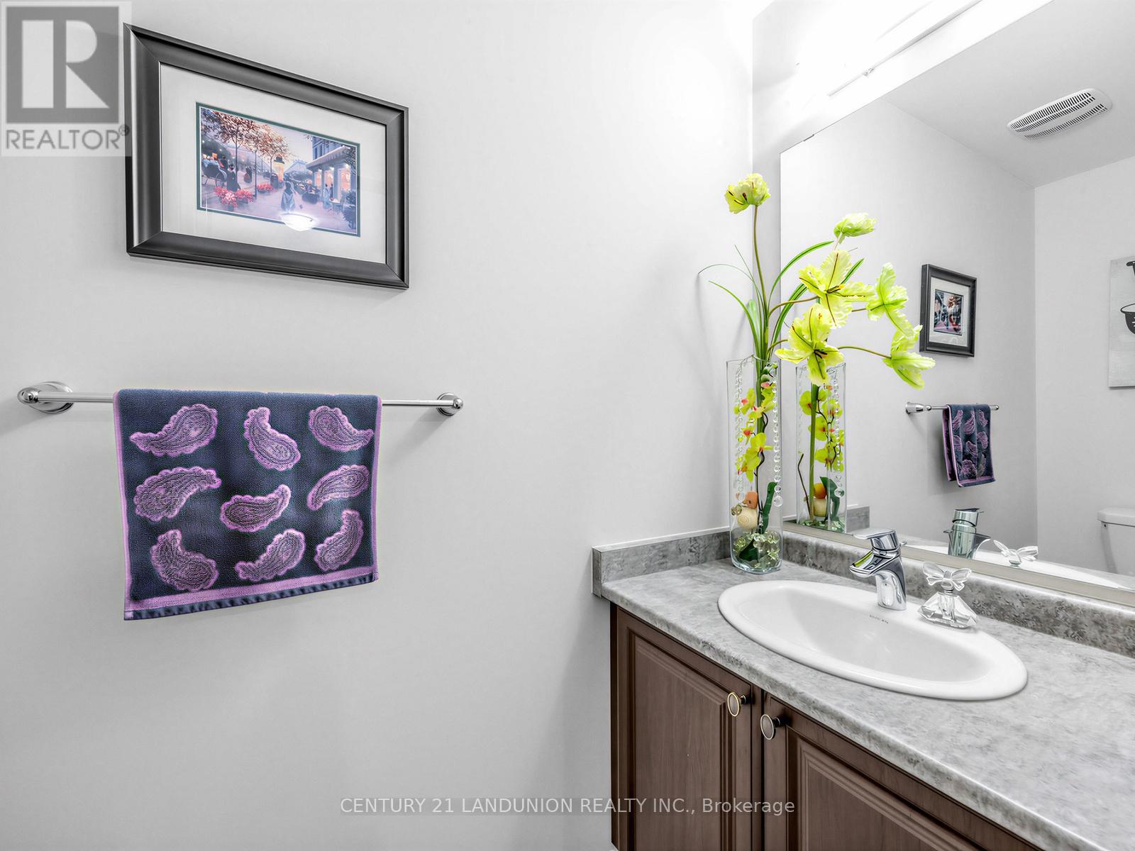 10941 Victoria Square Boulevard, Markham, Ontario  L6C 0Z3 - Photo 19 - N13016930