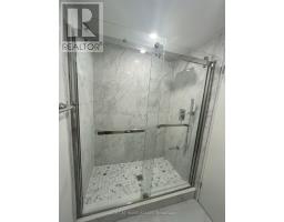 2802 HOLLINGTON CRESCENT, Mississauga, Ontario
