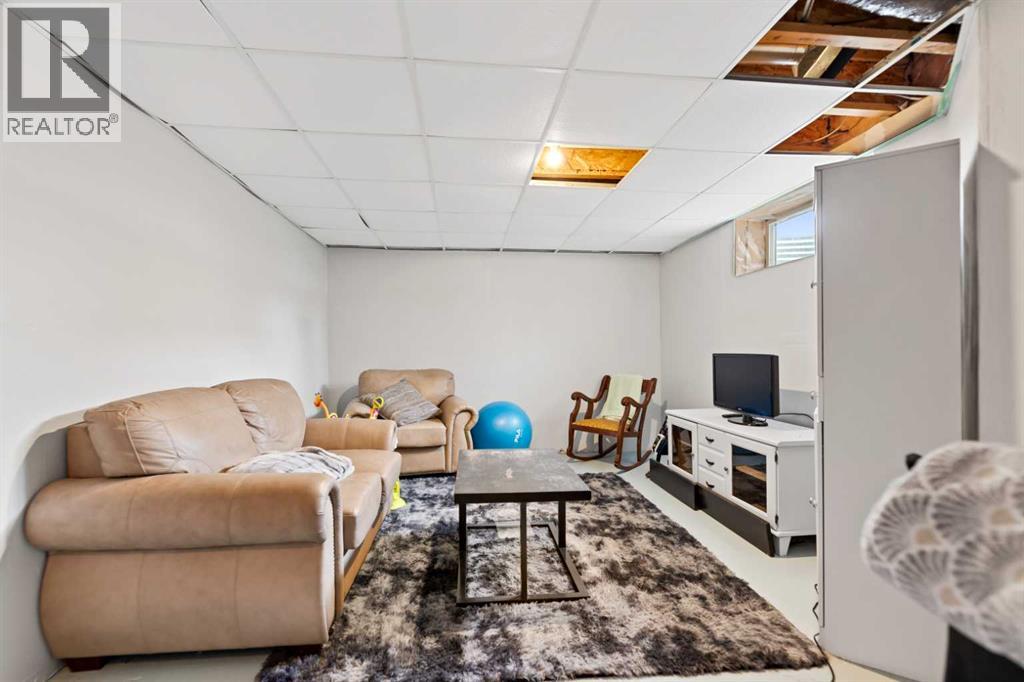 173 Bayside Point Sw, Airdrie, Alberta  T4B 2Z2 - Photo 32 - A2297209