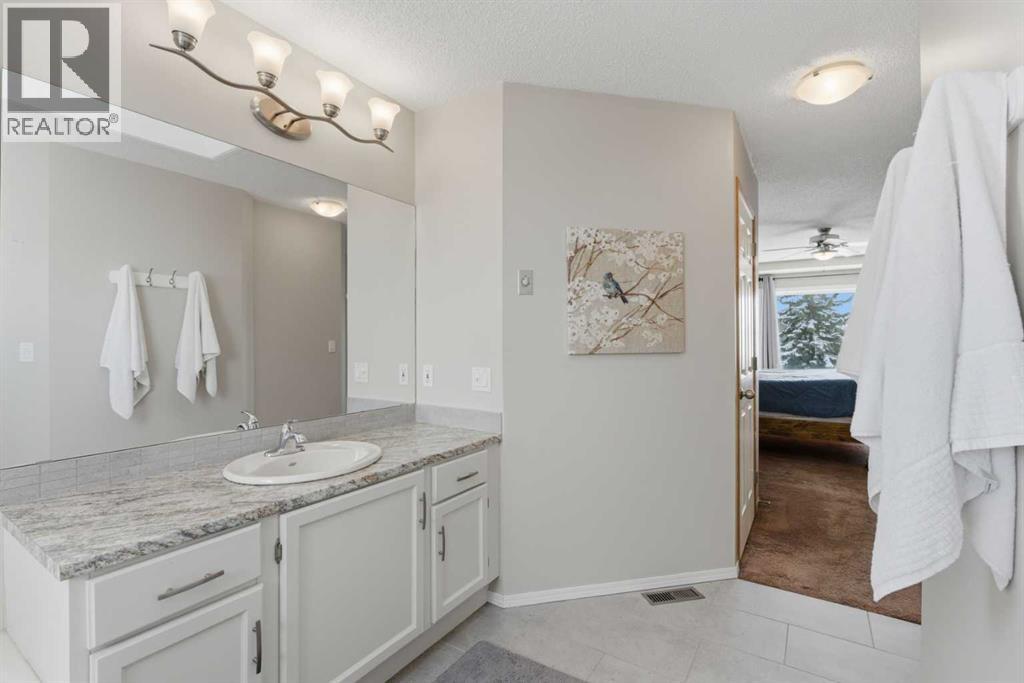 88 Sunmeadows Road Se, Calgary, Alberta  T2X 3H4 - Photo 31 - A2297837