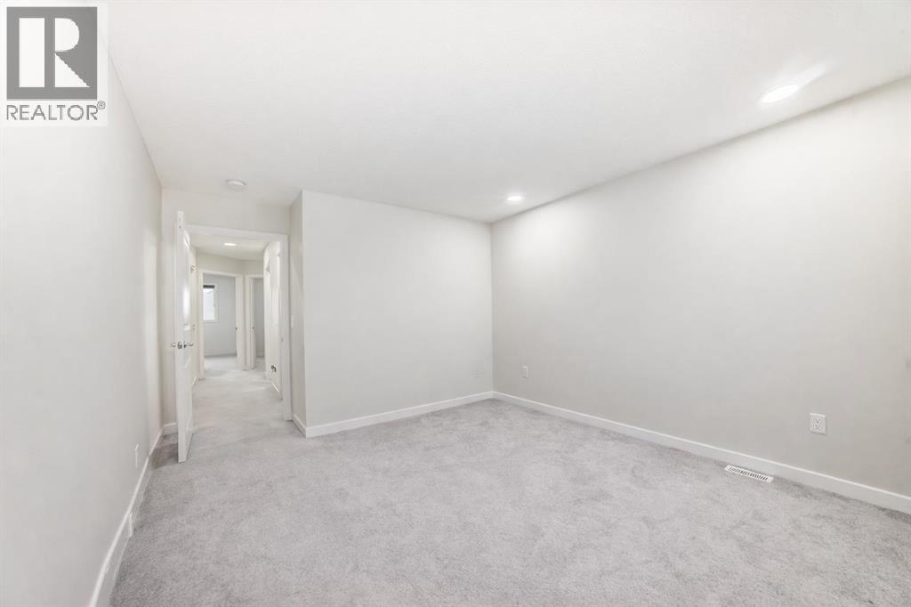 149 Lavender Manor Se, Calgary, Alberta  T3S 0G7 - Photo 17 - A2303116