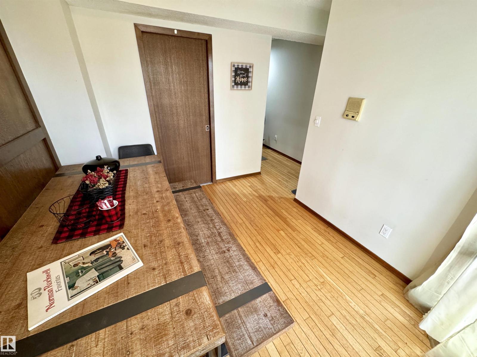 10346a 121 St Nw, Edmonton, Alberta  T5N 1P2 - Photo 4 - E4483095