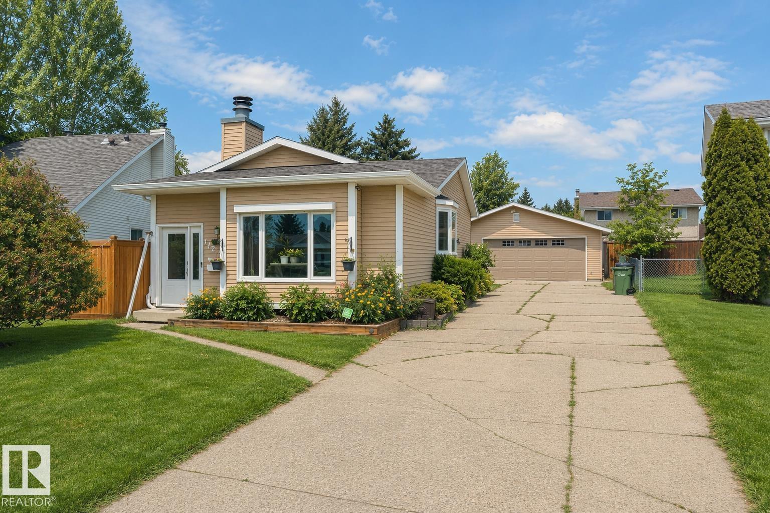 1127 36 ST NW, edmonton, Alberta