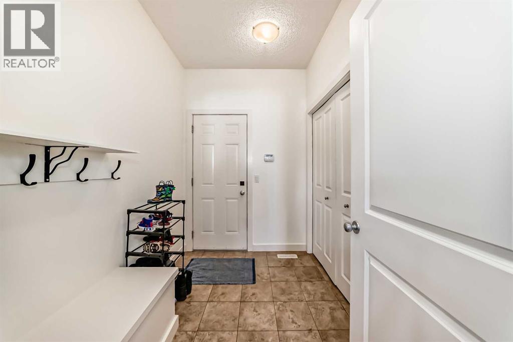 2002 High Country Rise Nw, High River, Alberta  T1V 0C9 - Photo 12 - A2297676