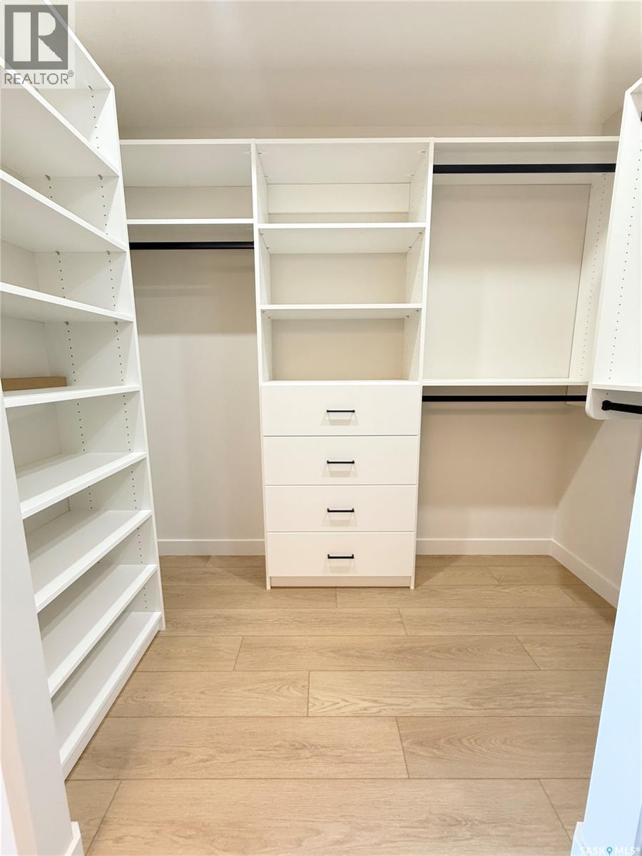 161 Delaet Drive, Weyburn, Saskatchewan  S4H 3B9 - Photo 21 - SK033334