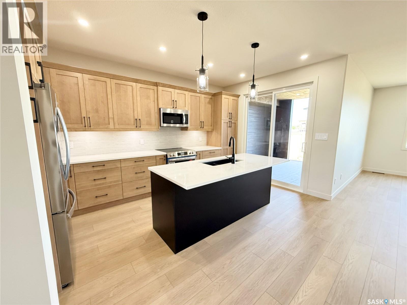 161 Delaet Drive, Weyburn, Saskatchewan  S4H 3B9 - Photo 7 - SK033334