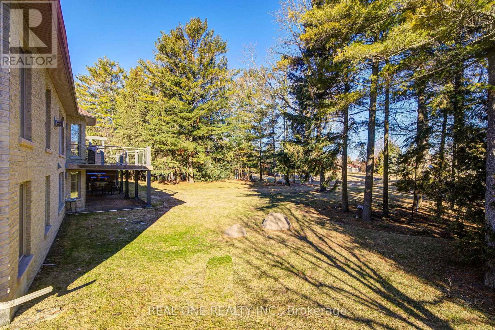 24 Maplehyrn Avenue, East Gwillimbury, Ontario  L0G 1V0 - Photo 44 - N12969182