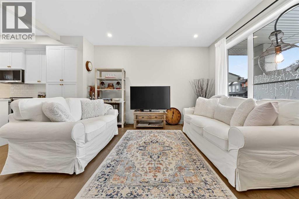 921 Cobblemore Common Sw, Airdrie, Alberta  T4B 5L9 - Photo 3 - A2302434