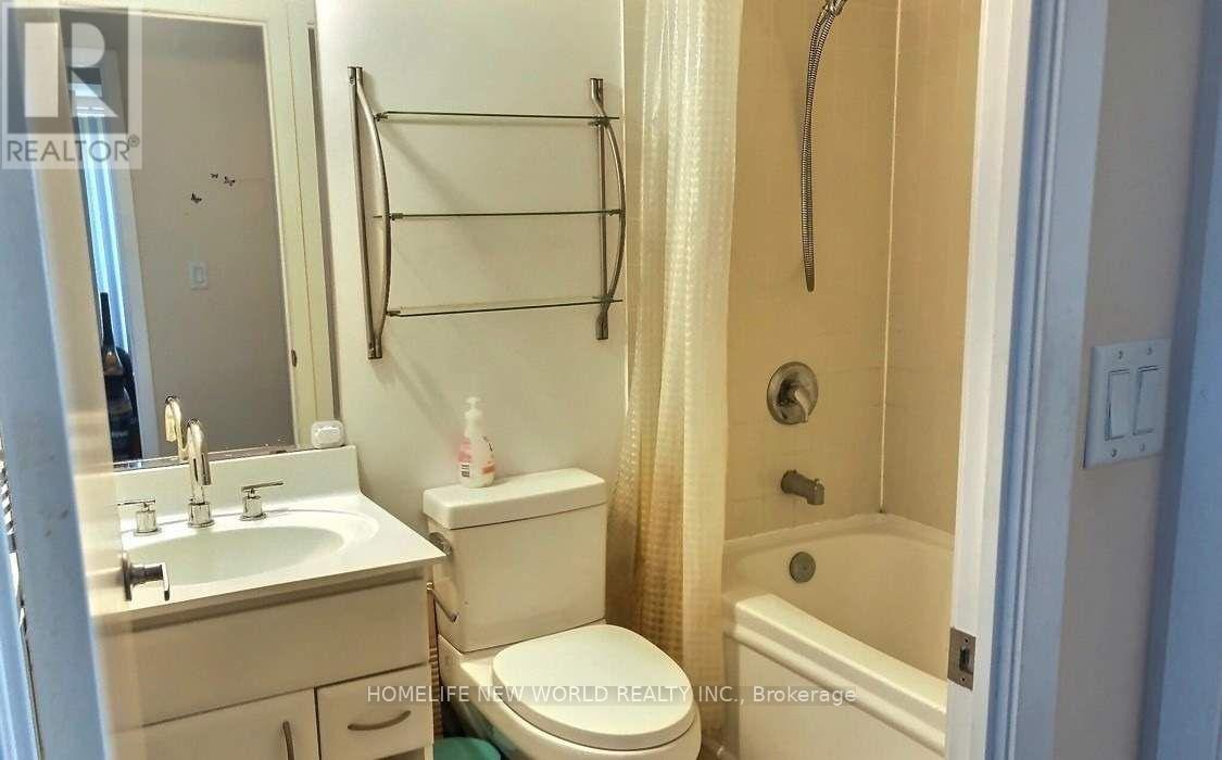 1906 - 36 Lee Centre Drive, Toronto, Ontario  M1H 3K2 - Photo 9 - E13016940