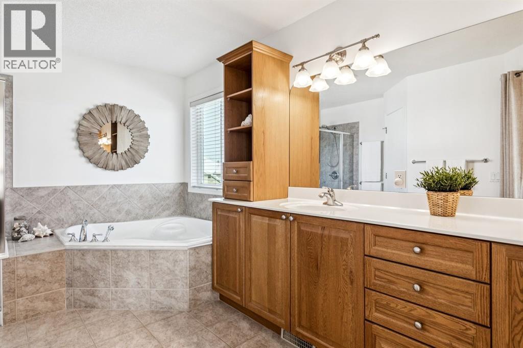 2715 Evercreek Bluffs Way SW, Calgary, Alberta  T2Y 4V7 - Photo 25 - A2287400