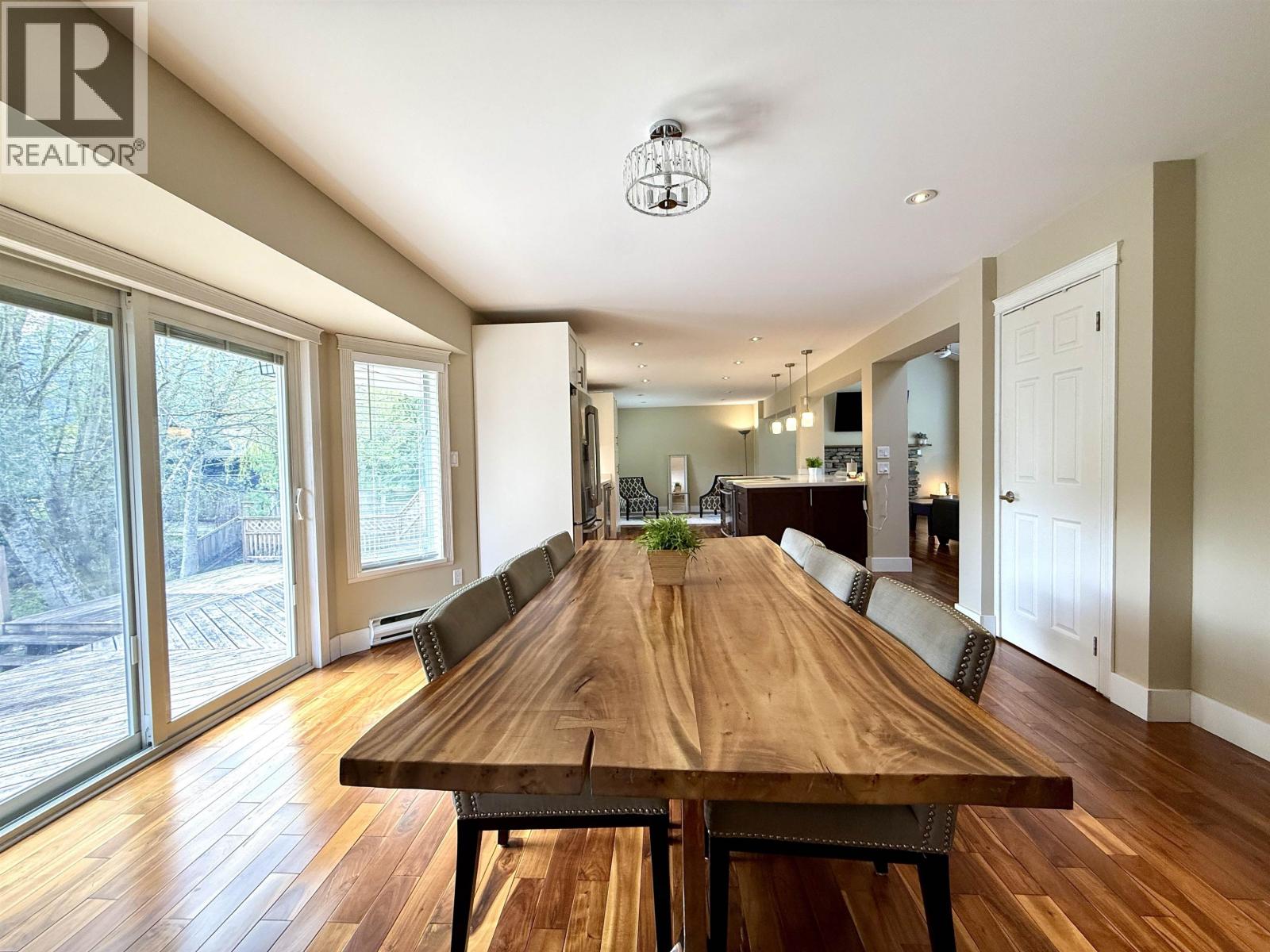 1510 Macdonald Place, Squamish, British Columbia  V0N 1H0 - Photo 10 - R3112992