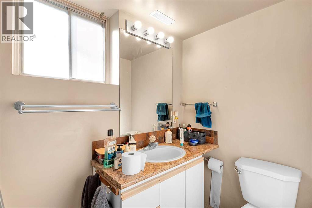 51 Bermondsey Place Nw, Calgary, Alberta  T3K 1V6 - Photo 40 - A2302844