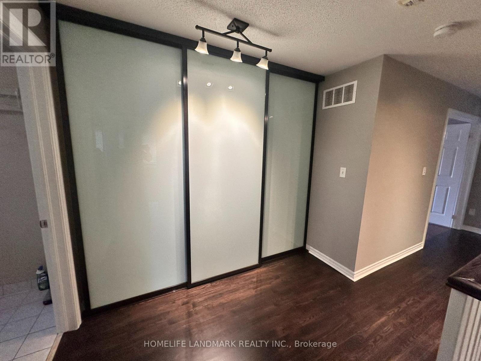 Unknown Address, ,     - Photo 14 - W13016946