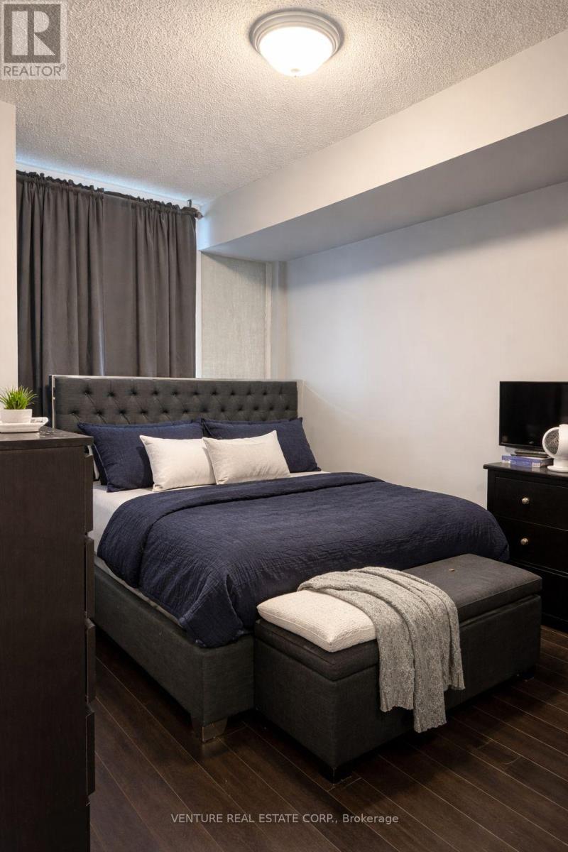 1005 - 3525 Kariya Drive, Mississauga, Ontario  L5B 0C2 - Photo 4 - W13016952