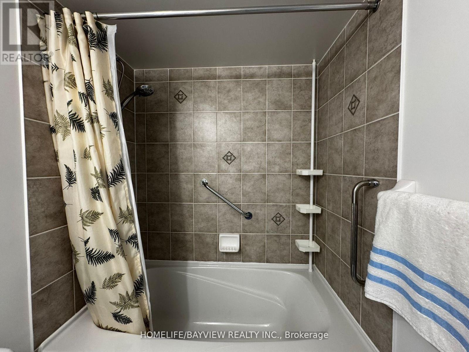 1009 - 11 Oneida Crescent, Richmond Hill, Ontario  L4B 0A1 - Photo 21 - N13005418