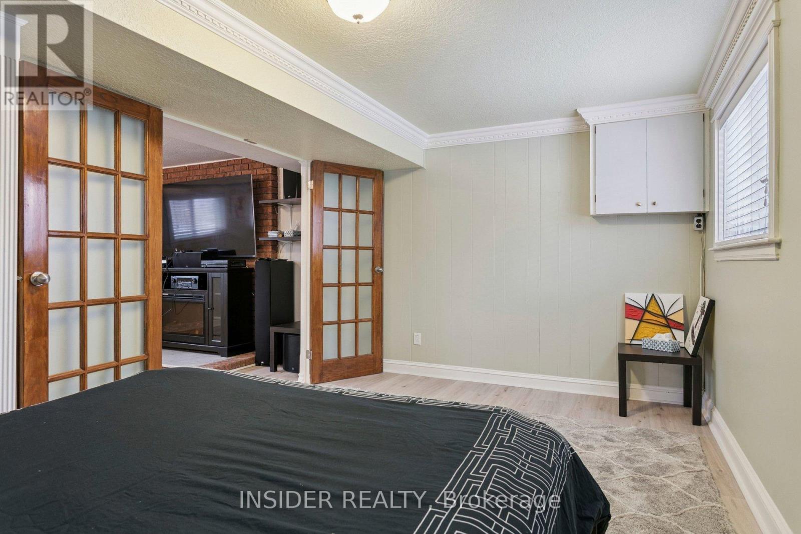 2078 Stanfield Road, Mississauga, Ontario  L4Y 1R5 - Photo 24 - W12988866