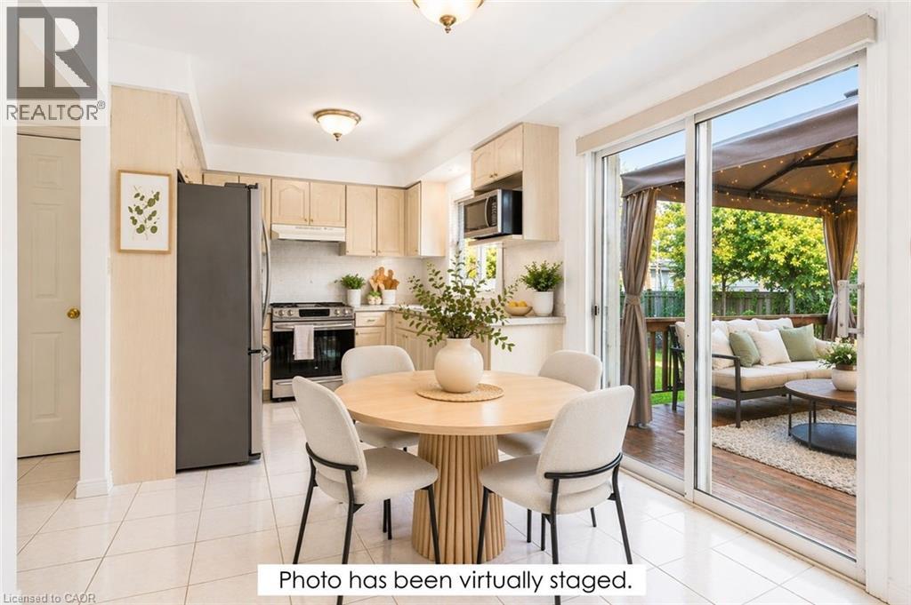 90 Lynnette Drive, Hamilton, Ontario  L9B 2M5 - Photo 10 - 40822128