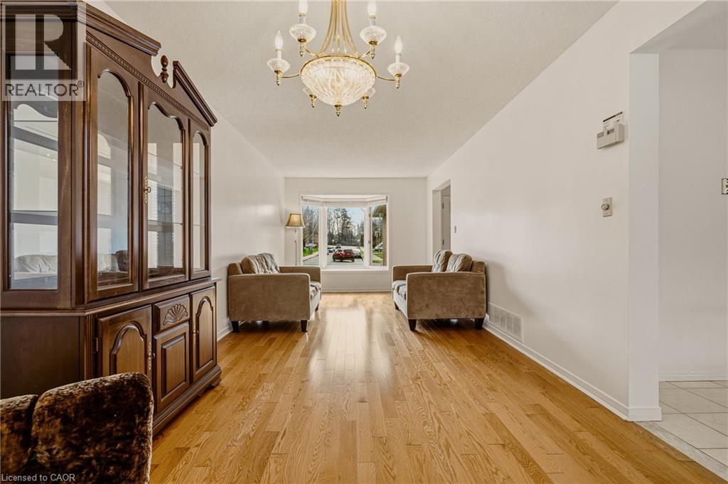 90 Lynnette Drive, Hamilton, Ontario  L9B 2M5 - Photo 24 - 40822128