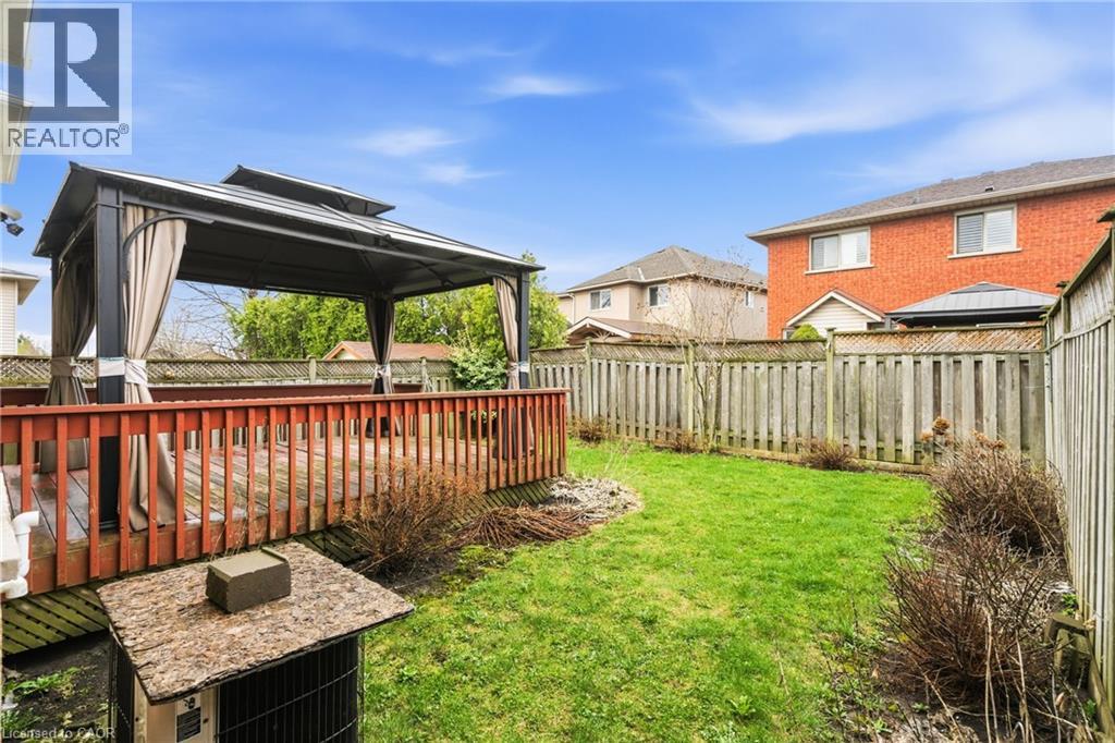 90 Lynnette Drive, Hamilton, Ontario  L9B 2M5 - Photo 43 - 40822128