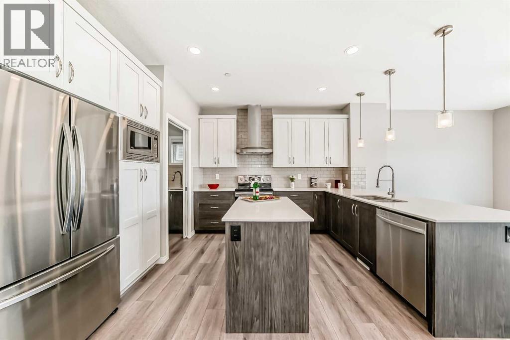 35 Lucas Terrace Nw, Calgary, Alberta  T3P 1P9 - Photo 5 - A2301516