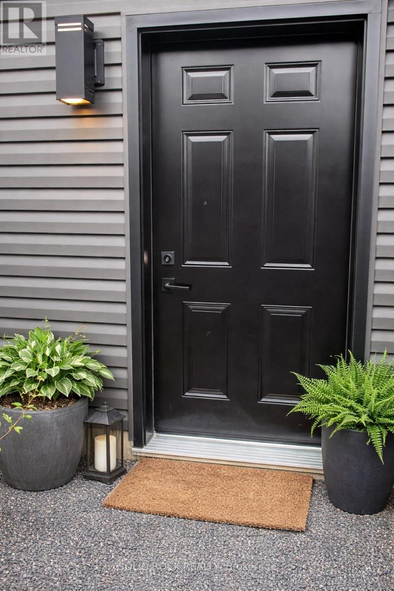 15 Ste Jeanne D'arc Street, Russell, Ontario  K0A 1M0 - Photo 3 - X13016956