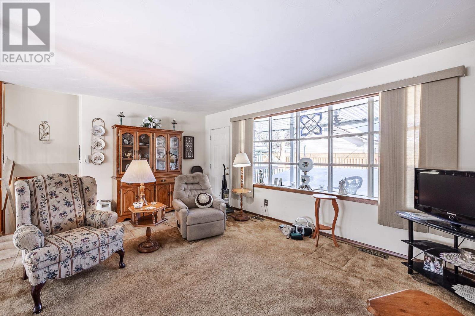 20 Rushmere Dr, Sault Ste. Marie, Ontario  P6C 2T2 - Photo 14 - SM260605