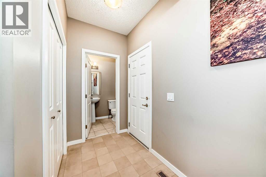 144 Auburn Glen Close Se, Calgary, Alberta  T3M 2P5 - Photo 6 - A2299217