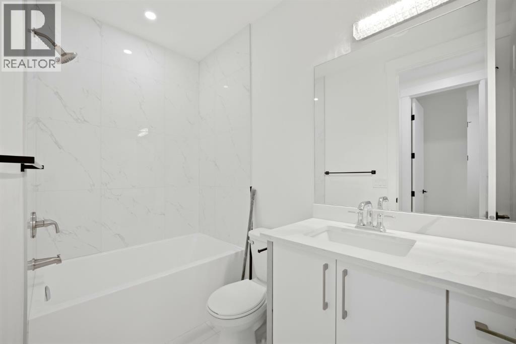 8518 & 8520 33 Avenue Nw, Calgary, Alberta  T3B 1M1 - Photo 46 - A2303226