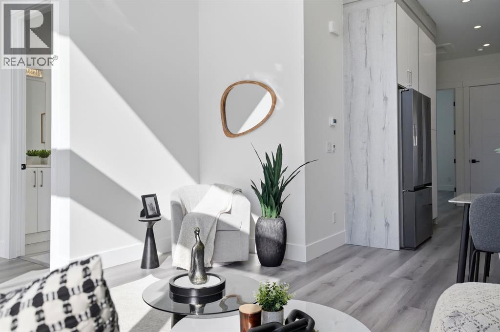 8518 & 8520 33 Avenue Nw, Calgary, Alberta  T3B 1M1 - Photo 33 - A2303226