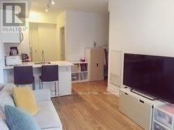 401 - 57 St Joseph Street, Toronto, Ontario  M5S 0C5 - Photo 2 - C13016970