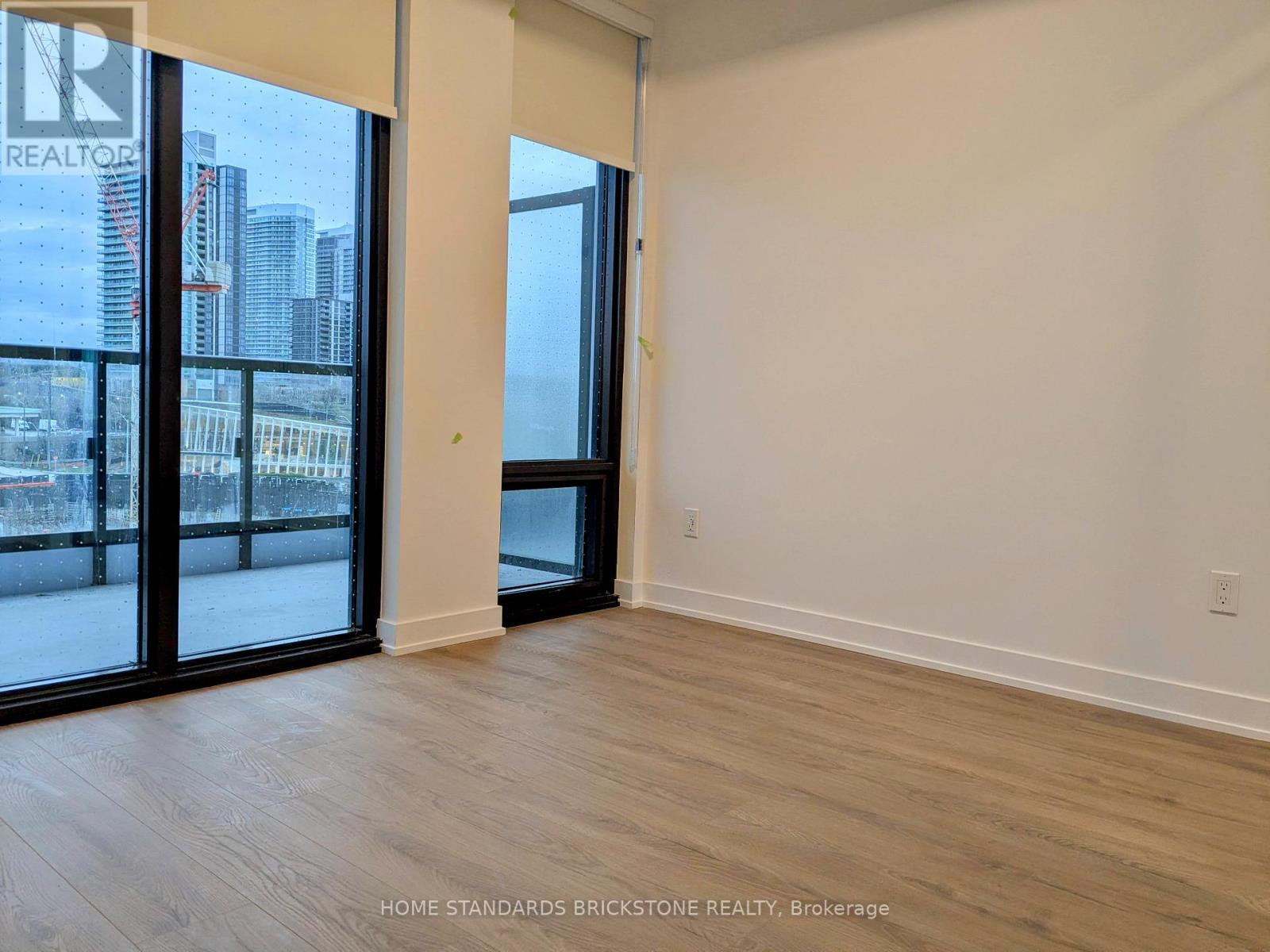 312 - 29 Green Trail Court, Toronto, Ontario  M2K 0J9 - Photo 4 - C13016804