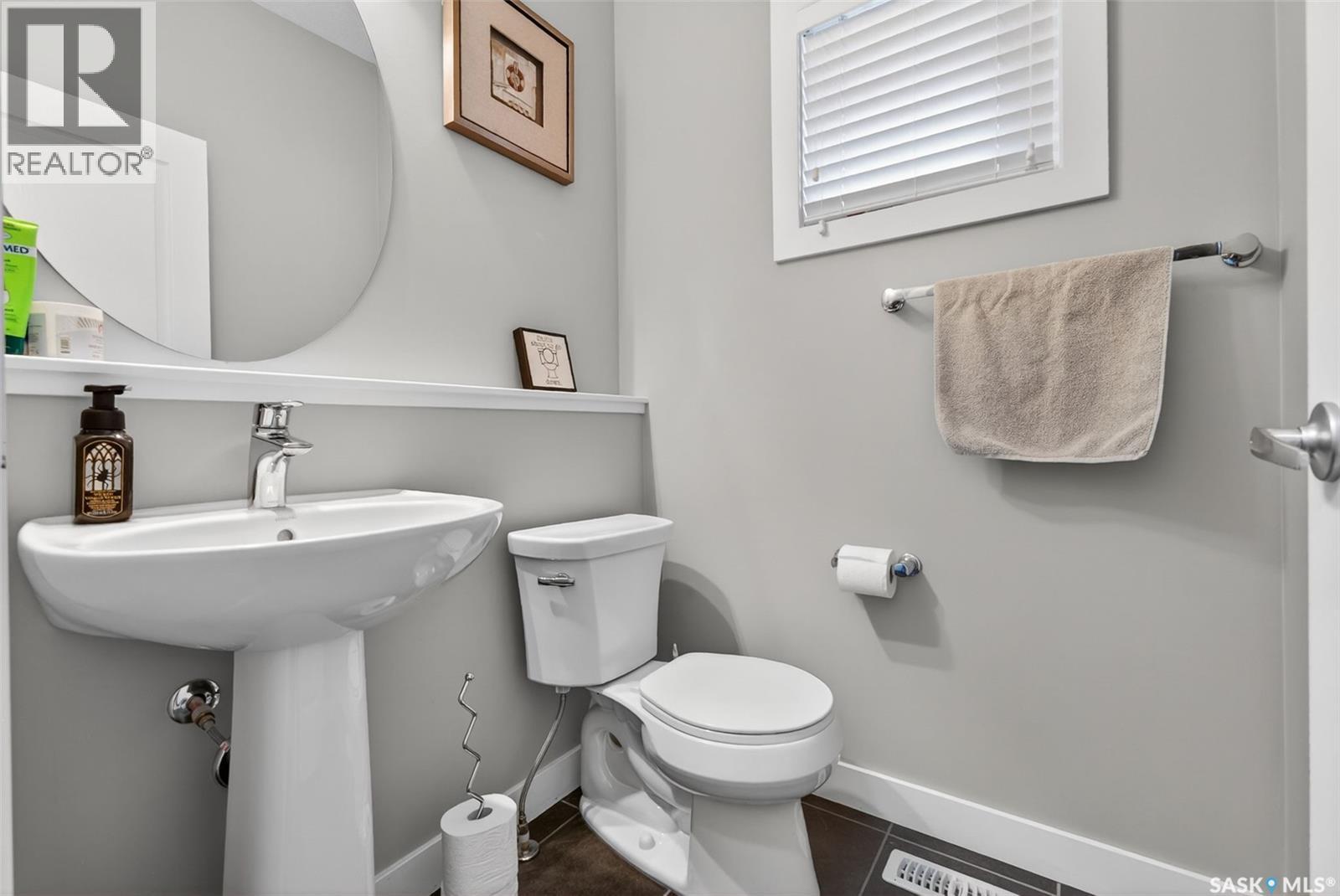 3696 Green Bank Road, Regina, Saskatchewan  S4V 1P6 - Photo 13 - SK033236