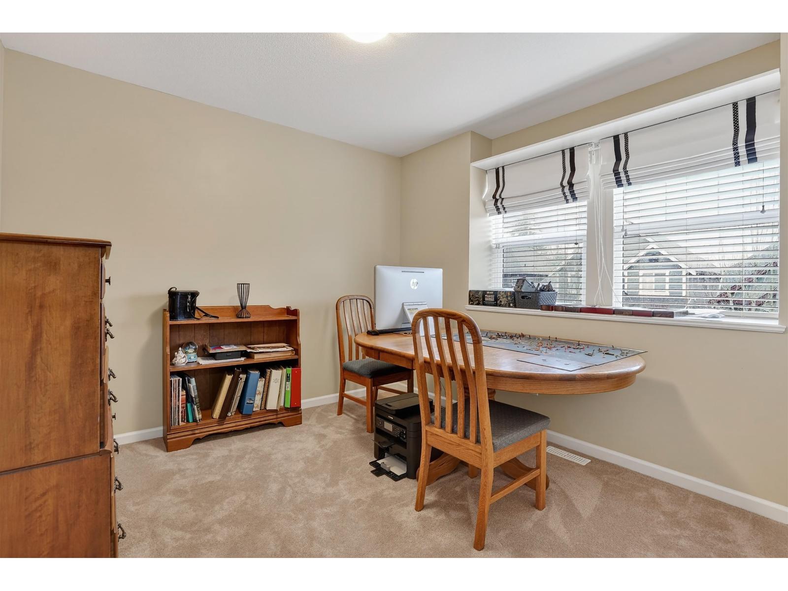 6909 208b Street, Langley, British Columbia  V2Y 0G3 - Photo 17 - R3085865