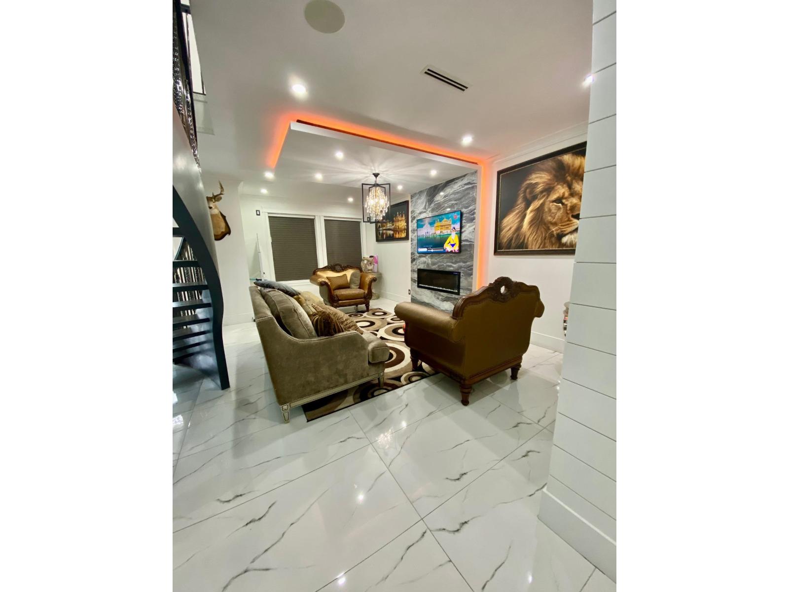 14203 Trites Road, Surrey, British Columbia  V3X 3E7 - Photo 7 - R3109487