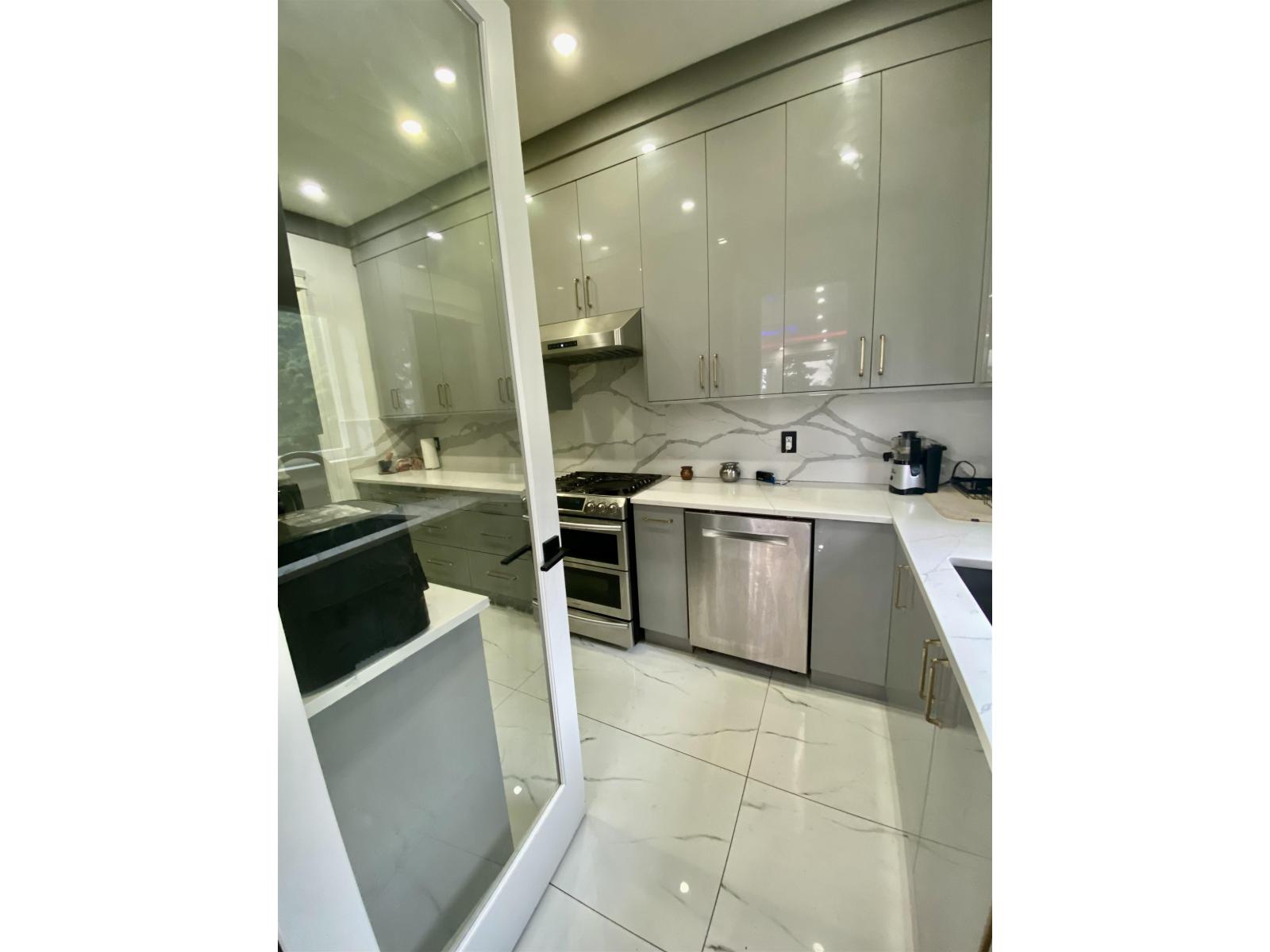 14203 Trites Road, Surrey, British Columbia  V3X 3E7 - Photo 18 - R3109487