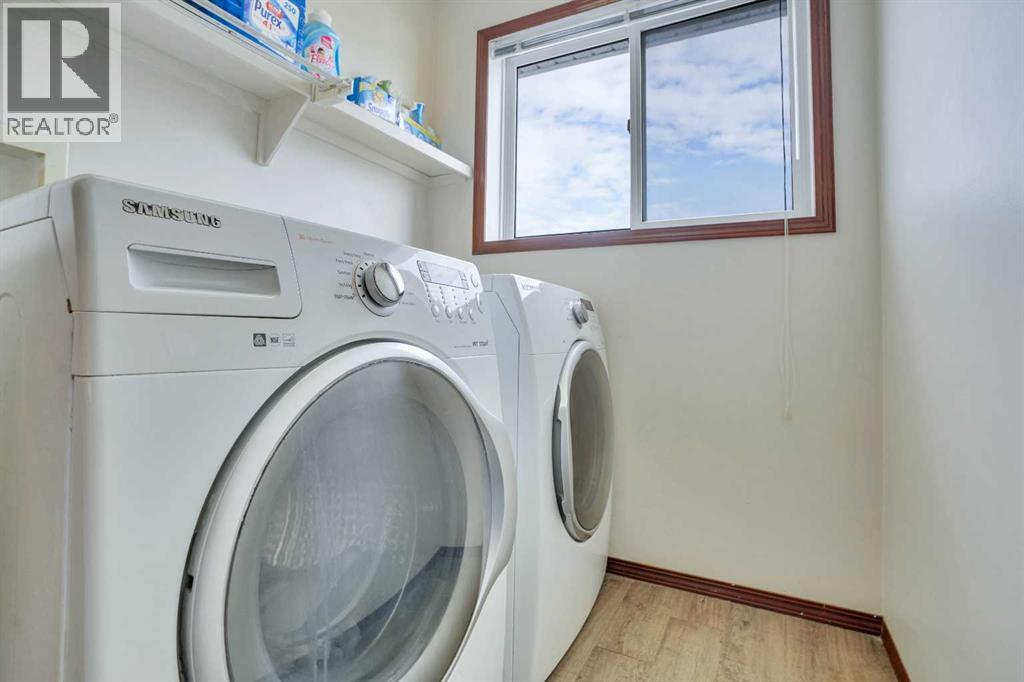 83 Bridlecreek Heath Sw, Calgary, Alberta  T2Y 3N5 - Photo 24 - A2299197