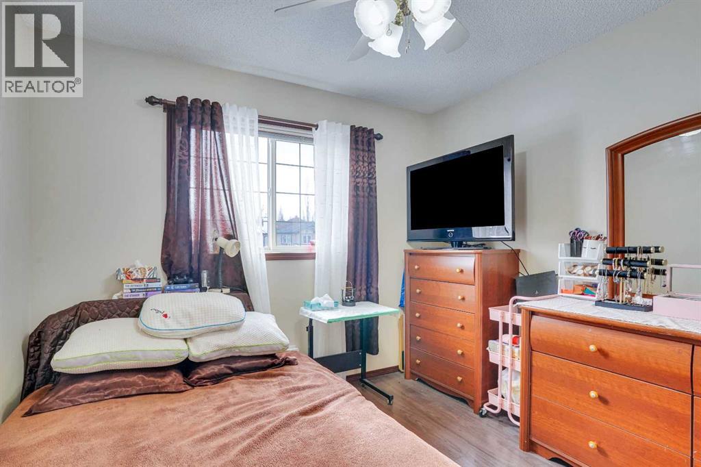 83 Bridlecreek Heath Sw, Calgary, Alberta  T2Y 3N5 - Photo 19 - A2299197