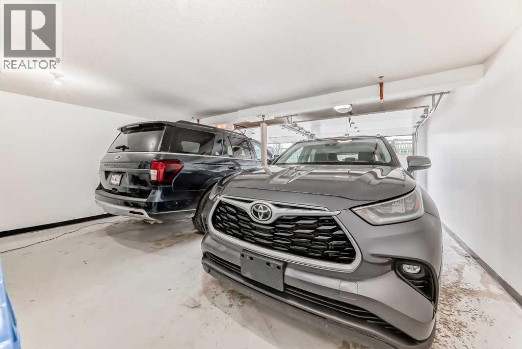 701 Aspen Meadows Hill Sw, Calgary, Alberta  T3H 0G4 - Photo 47 - A2302997